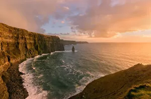 Images Dated 3rd September 2016: Cliff of Moher