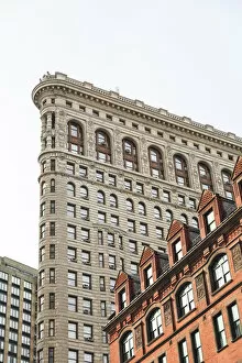 Dramatic Looking Flatiron Building Gallery: Close-up view of the Famous Flatiron Building, Manhattan, New York