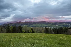 Images Dated 19th May 2013: Clouds over Mt Kaien, Rehetobel, Appenzeller Vorland, Kanton Appenzell Ausserrhoden, Switzerland