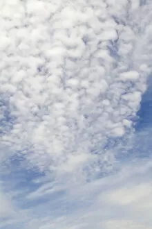 Images Dated 5th August 2014: Cloudy sky