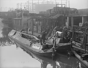 Unloading Gallery: Coal Barge