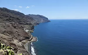 Images Dated 1st June 2012: The coast at Playa de las Teresitas, La Montanita, Tenerife, Canary Islands, Spain