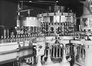 Archive Photo Gallery: Coca-Cola Factory