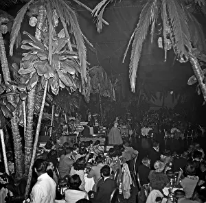 Acr045938 Prints: Cocoanut Grove Nightclub At The Ambassador Hotel