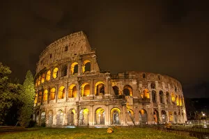 Images Dated 28th November 2012: Coliseum