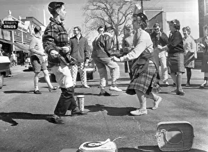 Hyannis Prints: College Students Twisting