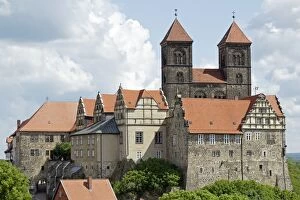 Harz Gallery: Collegiate Church of St. Servatius with monastery buildings on the Schlossberg or castle hill
