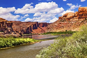 Images Dated 1st July 2013: Colorado River and Red Rock Canyon Outside Arches National Park, Moab, Utah, USA