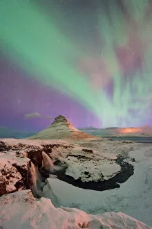 Images Dated 15th March 2015: Colorful Aurora over Kirkjufell, Iceland