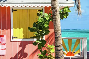 Matt Anderson Photography Collection: Colorful buildings on the Turks and Caicos islands