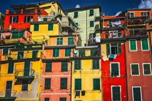 Images Dated 5th May 2016: The colorful houses of Riomaggiore, Liguria. Italy
