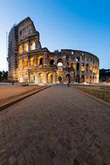 Images Dated 9th June 2014: Colosseum under constraction