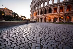 Images Dated 7th March 2015: The Colosseum at sunrise in Rome, Italy