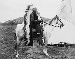 Native Am Prints: Comanche Chief Quanna Parker On Horse