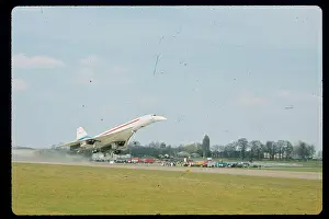 Concorde 002 Taking Off
