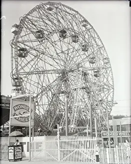 Amusement Park Prints: Coney Island Ferris Wheel