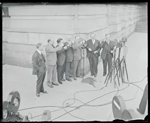 Douglas Prints: Congressmen Drinking Beer