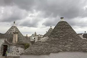 Images Dated 21st September 2016: The conical roofs of the Trulli Alberobello