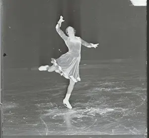 Constance Wilson Samuel Performing