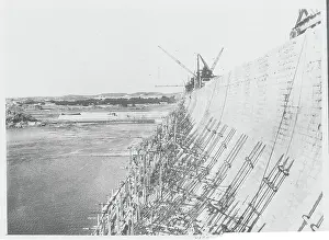 Complexity Prints: Construction of Aswan Dam, Egypt