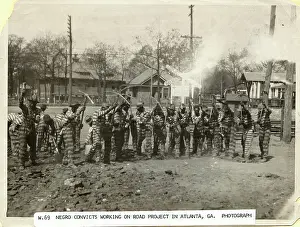 Atlanta Prints: Convicts Working on Road Project