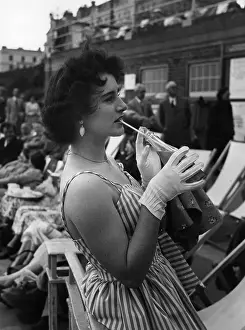 Day Dress Prints: Cool Drink