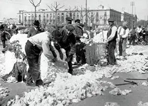 Cotton Prints: Cotton Market in Barcelona