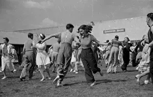 Euro Prints: Country Dancing