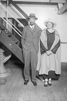 Spouse Prints: Couple As They Sailed For Europe