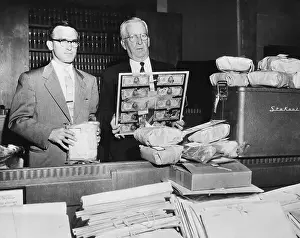 Counterfeiting Prints: Court Clerks Exhibit - Trial of the Brink's thieves in Boston