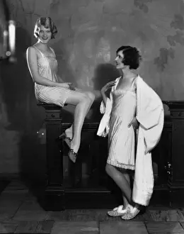 Nightgown Prints: Courtauld Fashions