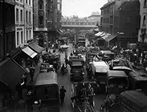 M Com Mark Bri London Covent Garden Prints: Covent Garden Traffic