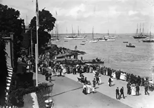 General View Prints: Cowes Regatta
