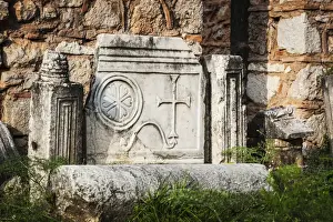 Delphi Prints: Cracked stone structure with a cross