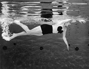 Freelance Photographers Guild (FPG) Collection: Front Crawl