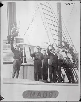Seattle Prints: Crew of Maud Waving