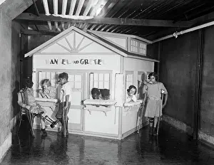 Disabled Prints: Crippled Children Eating Ice Cream House