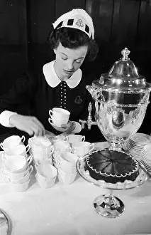 Cake Prints: Crockery Arrangement