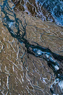 Images Dated 13th January 2017: Crooked Glacial River Bed, Iceland