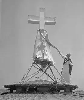 Cross Atop Angelus Temple