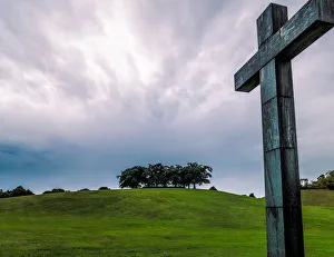Images Dated 27th August 2015: Cross in SkogskyrkogAarden Cemetery, Stockholm