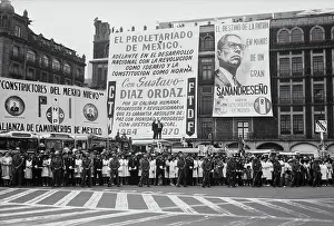 Crowd Awaiting New President of Mexico
