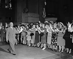 Appreciation Prints: Crowd Cheering Truman