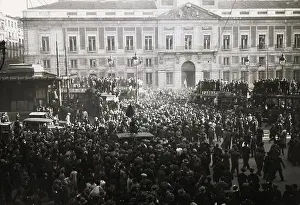 Madrid Prints: Crowd Gathering Outside Palace
