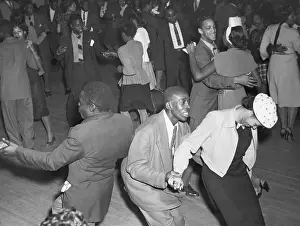Crowd In Harlem Ballroom New York