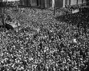 Crowd At Rockefeller Center Easter Parade