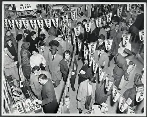 42nd Street Prints: Crowd In Store For Sale