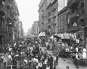Pedestrian Prints: Crowded Life On Mulberry Street