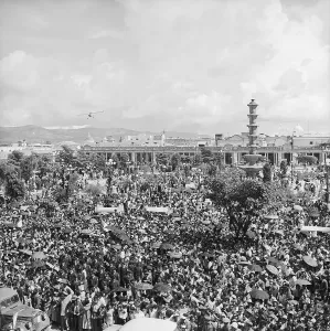 Guatemalan Prints: Crowds Welcoming Castillo Armas