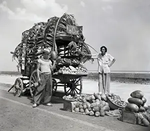 Peddler Prints: Cubans Selling Fruit in Havana
